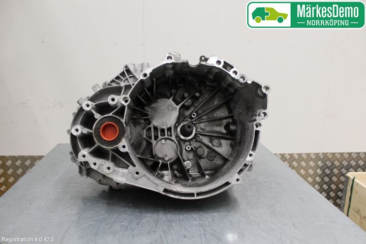 Volvo V60 14-18 Växellåda Man 6 Vxl