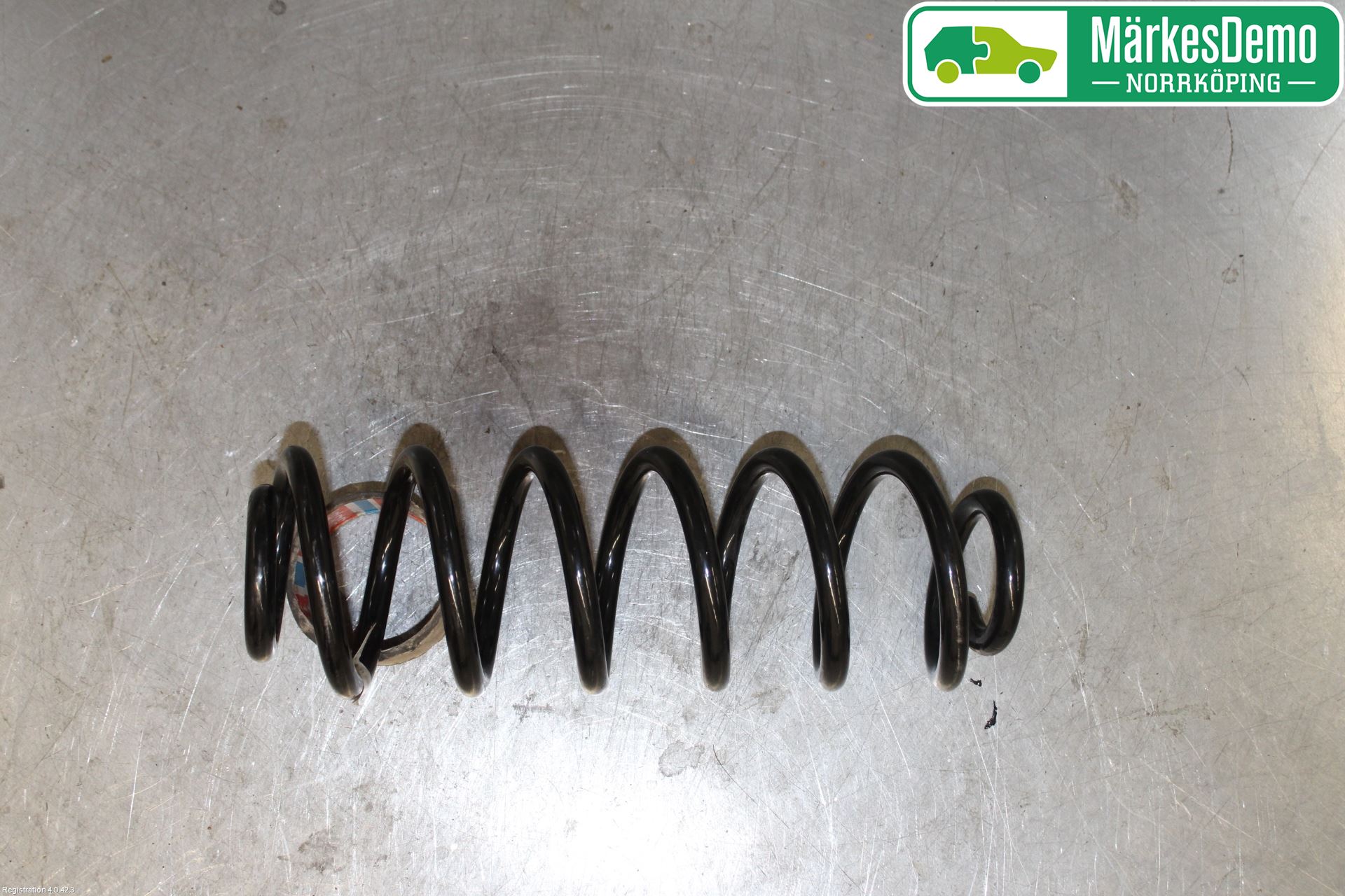 Volkswagen VW PASSAT 15-19 Fjäder Bak