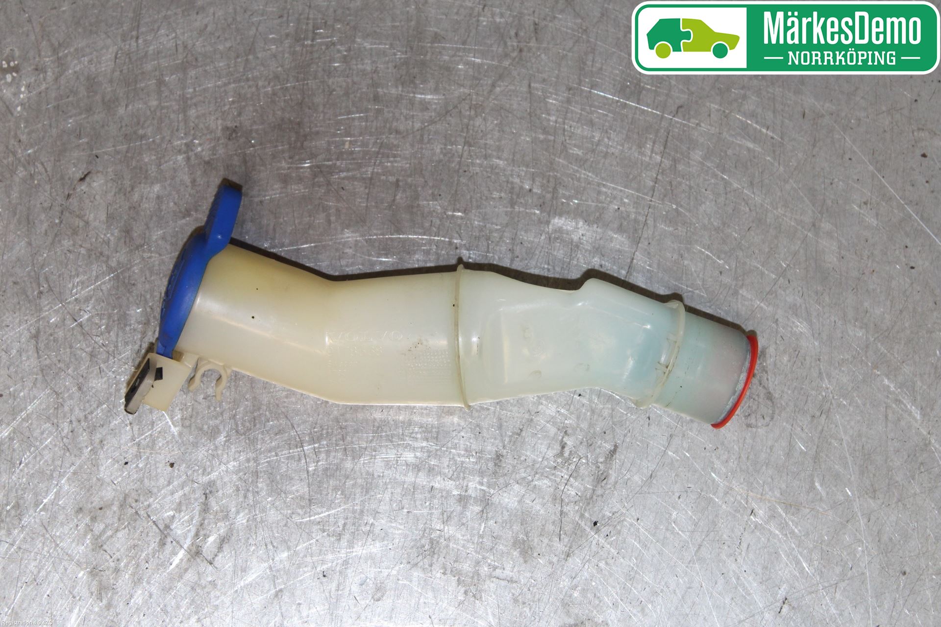 Volvo V70 05-08 Spolartank Påfyllningsrör