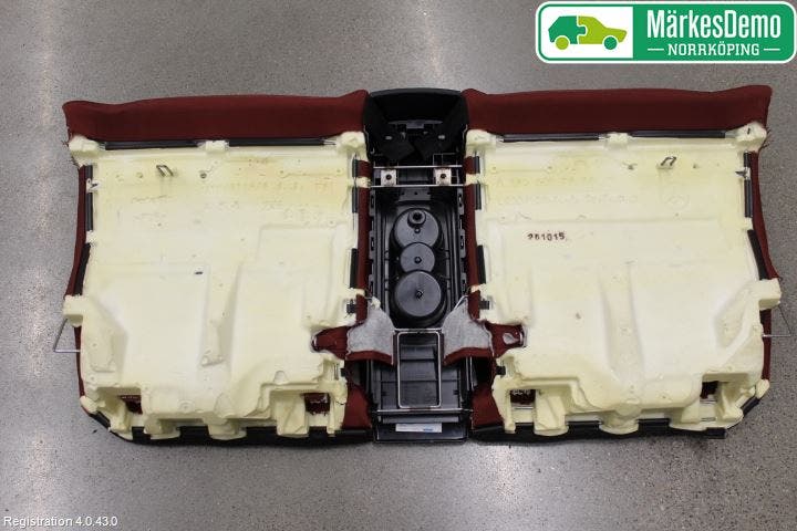 Mercedes-Benz MB C-KLASS (W205) 14-21 Inredning Sittdyna Bak