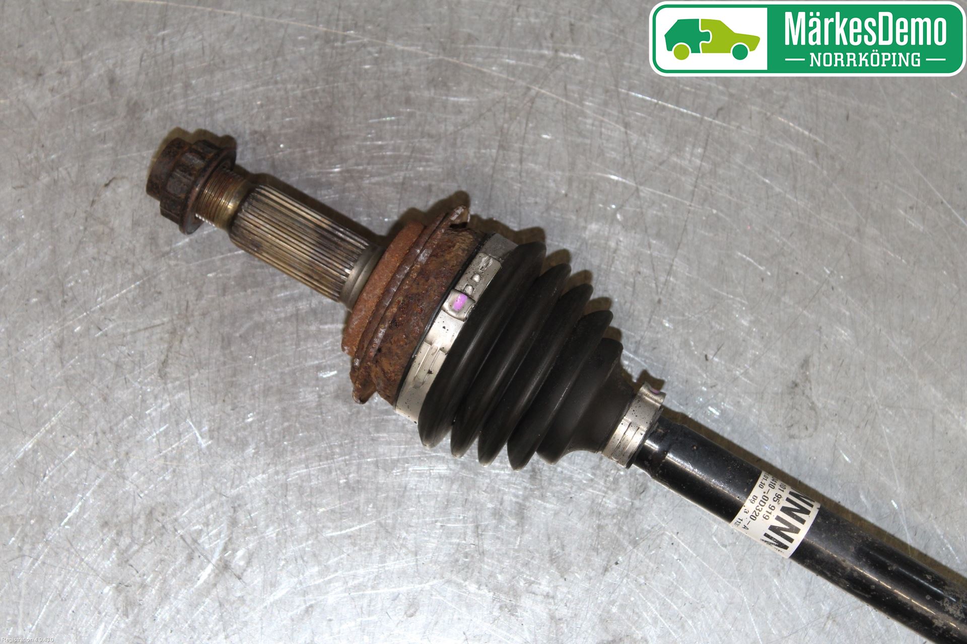 Toyota YARIS XP90 06-11 Drivaxel Fram Höger