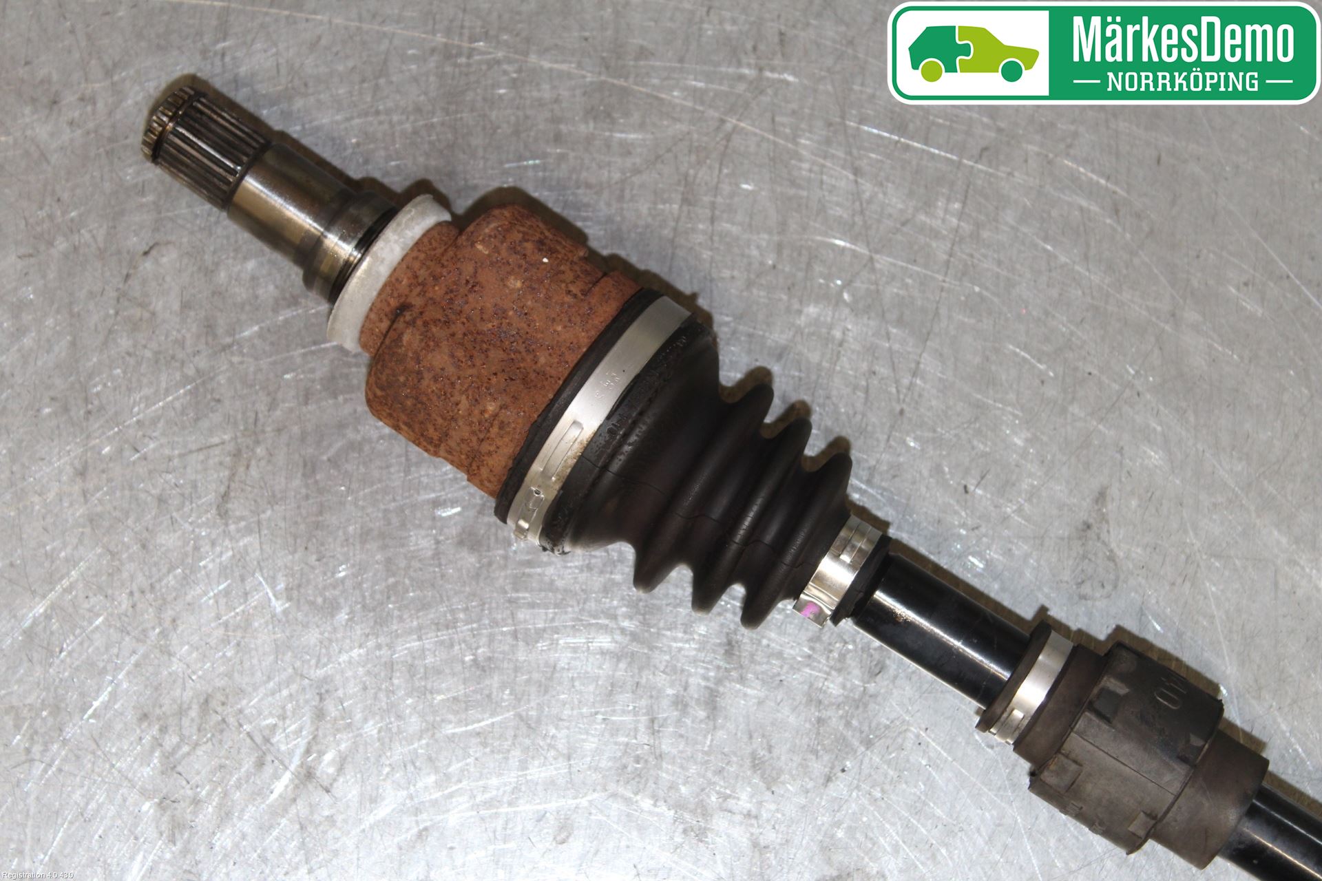 Toyota YARIS XP90 06-11 Drivaxel Fram Höger