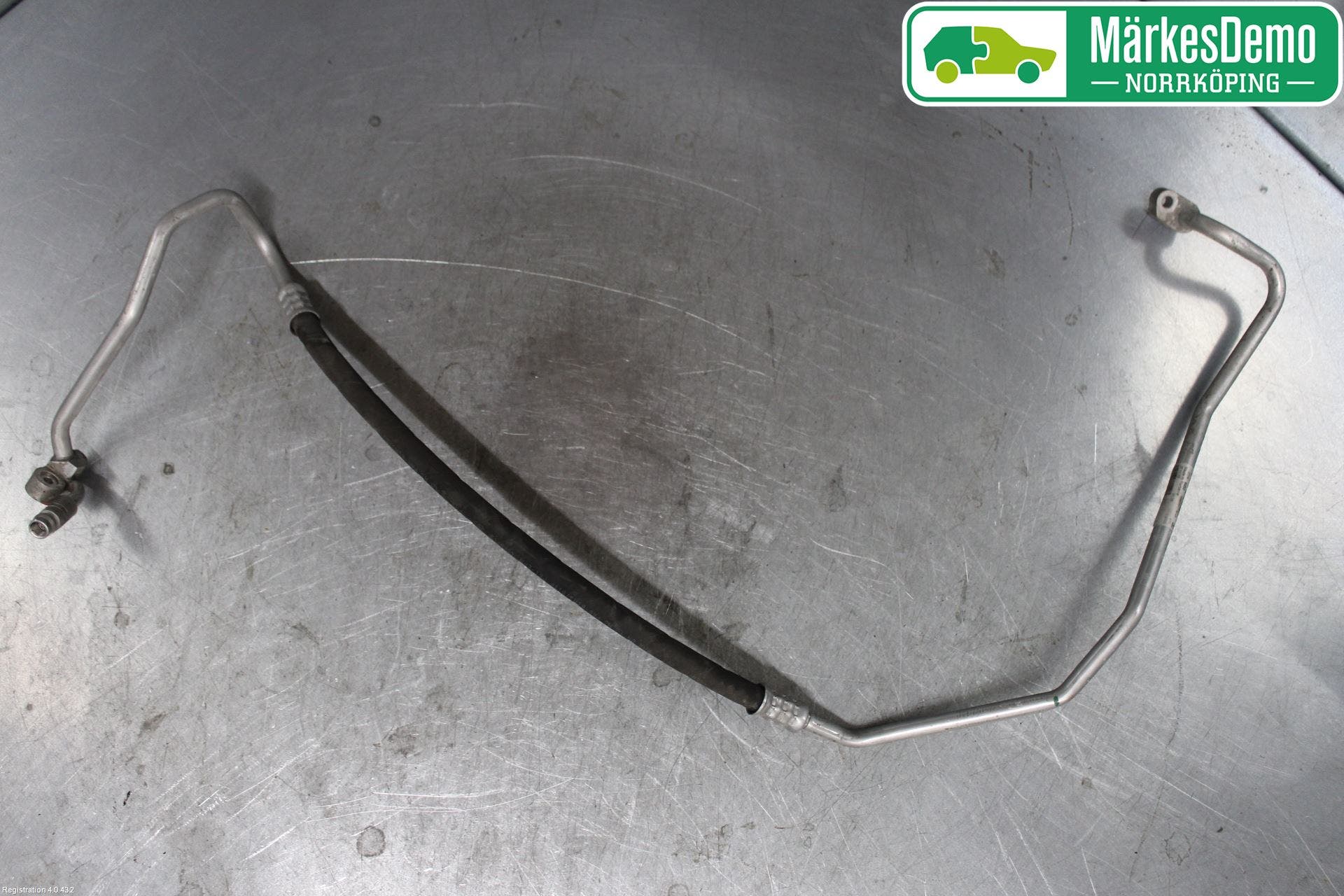 BMW 5 F10/F11/F18 09-17 Ac Slang-Rör