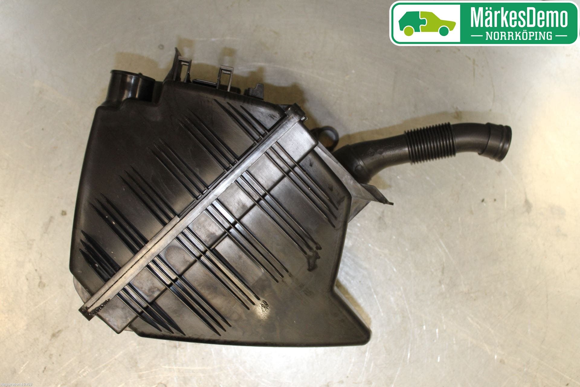 BMW i3 I01 13-22 Förg-Bälg-Rör Mot Luftr