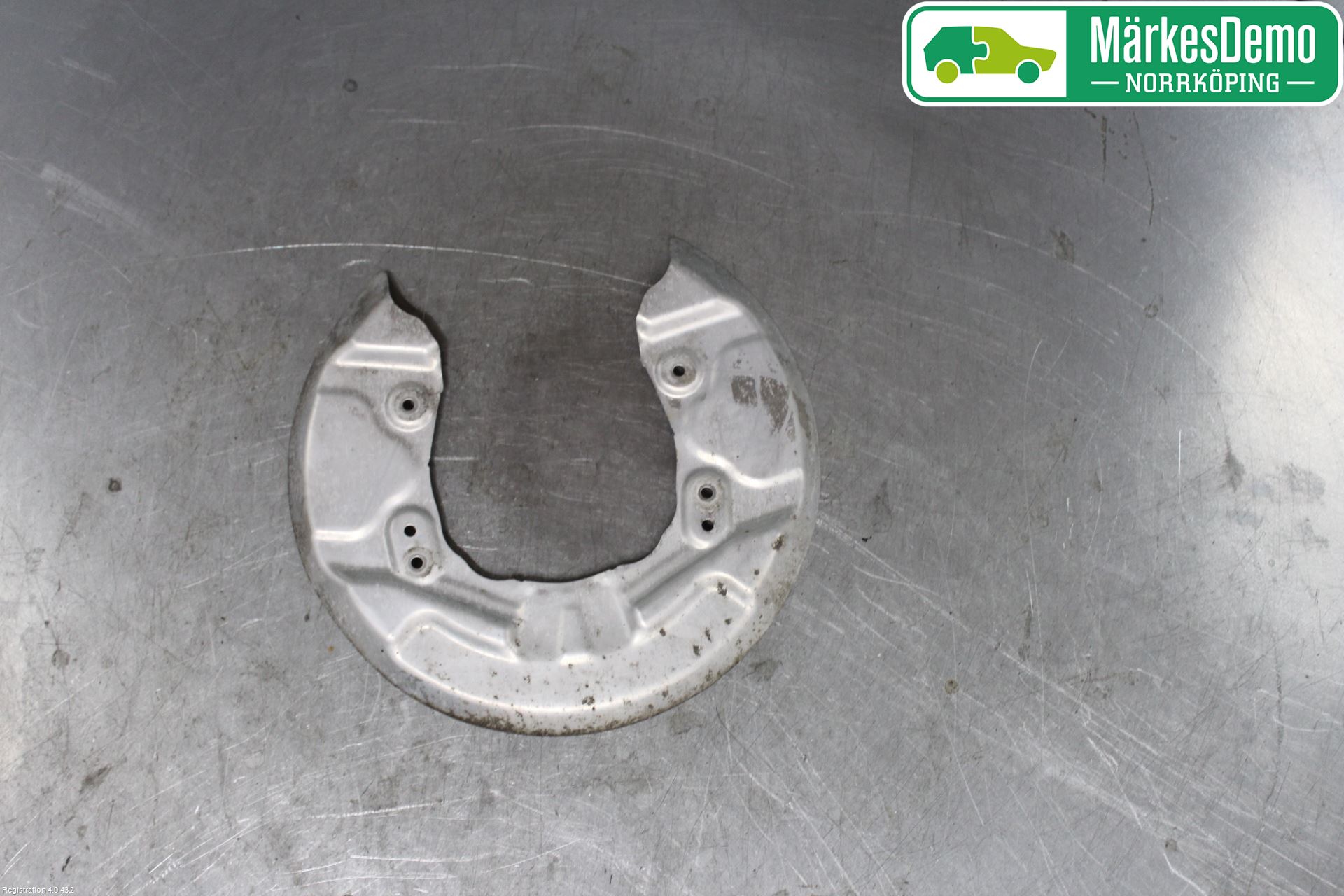 BMW i3 I01 13-22 Bromssköld Bak