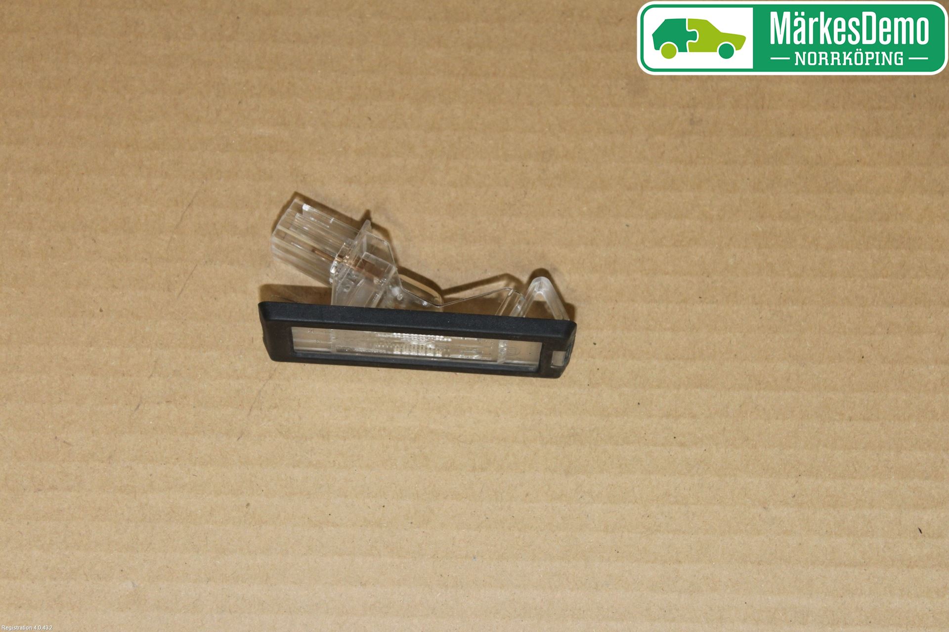 Renault CAPTUR 13-19 Skylt Belysning