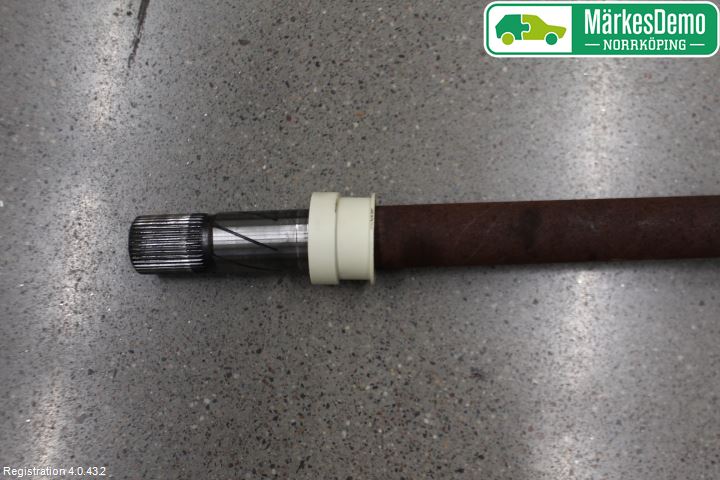 Renault TRAFIC   02-14 Drivaxel Fram Höger