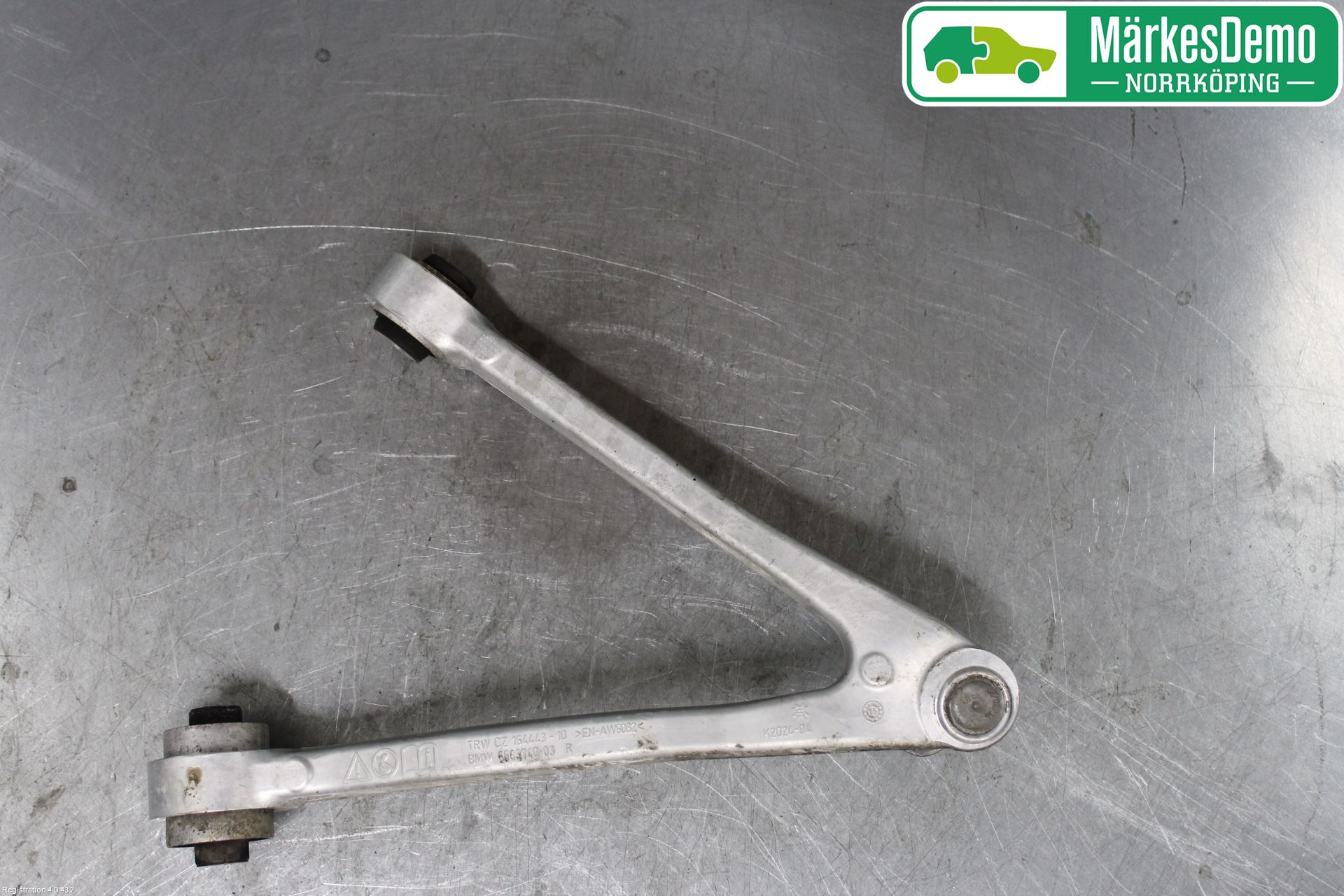 BMW i3 I01 13-22 Bärarm Fram Undre Hö