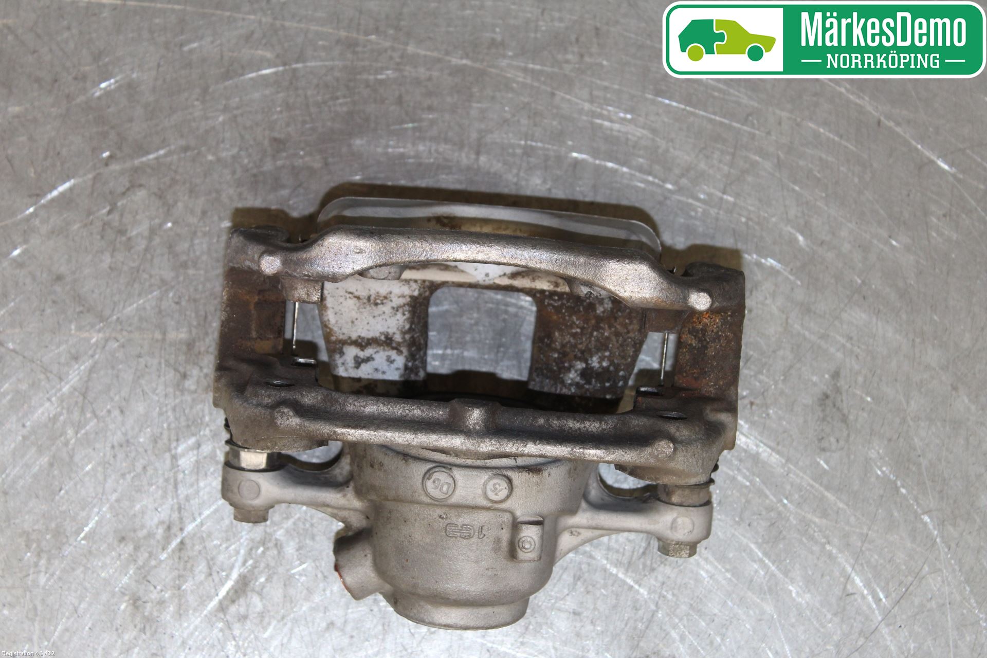 BMW i3 I01 13-22 Bromsok Fram Vänster