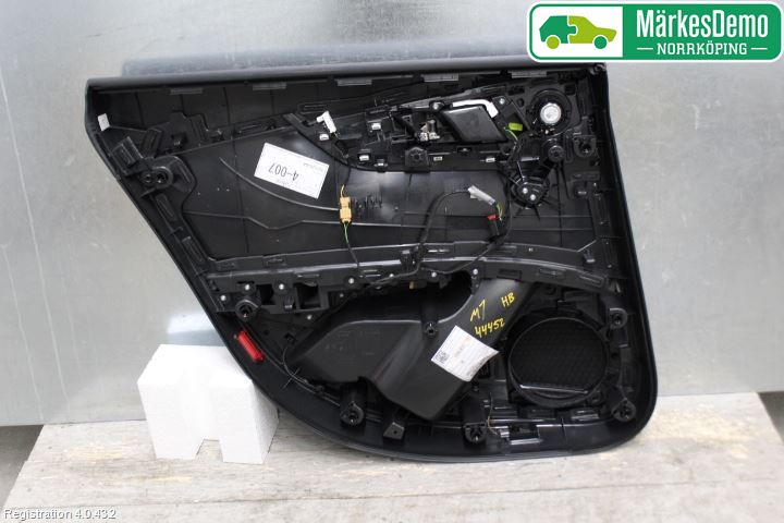 Audi A5 17- Dörrklädsel Hö