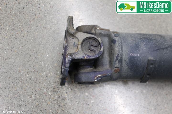 Iveco DAILY 07-13 Mellanaxel Främre