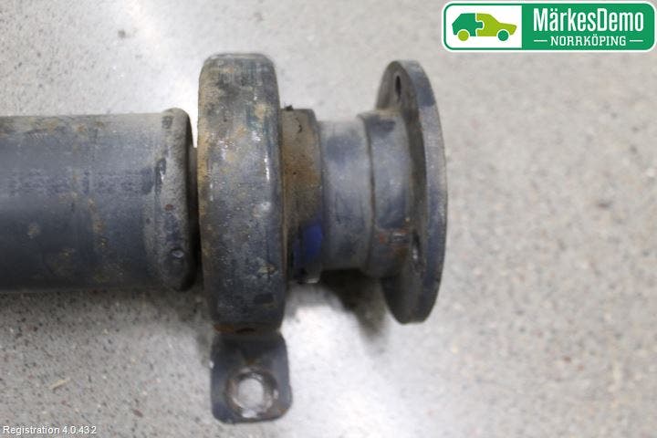 Iveco DAILY 07-13 Mellanaxel Främre