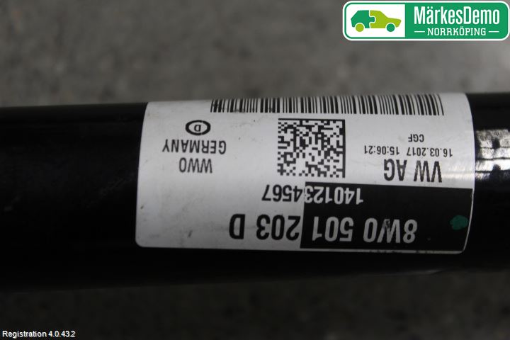 Audi A5 17- Drivaxel Bak Höger