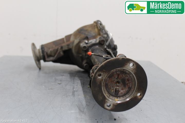 Mitsubishi PAJERO  99-06 Framvagn Diffrential