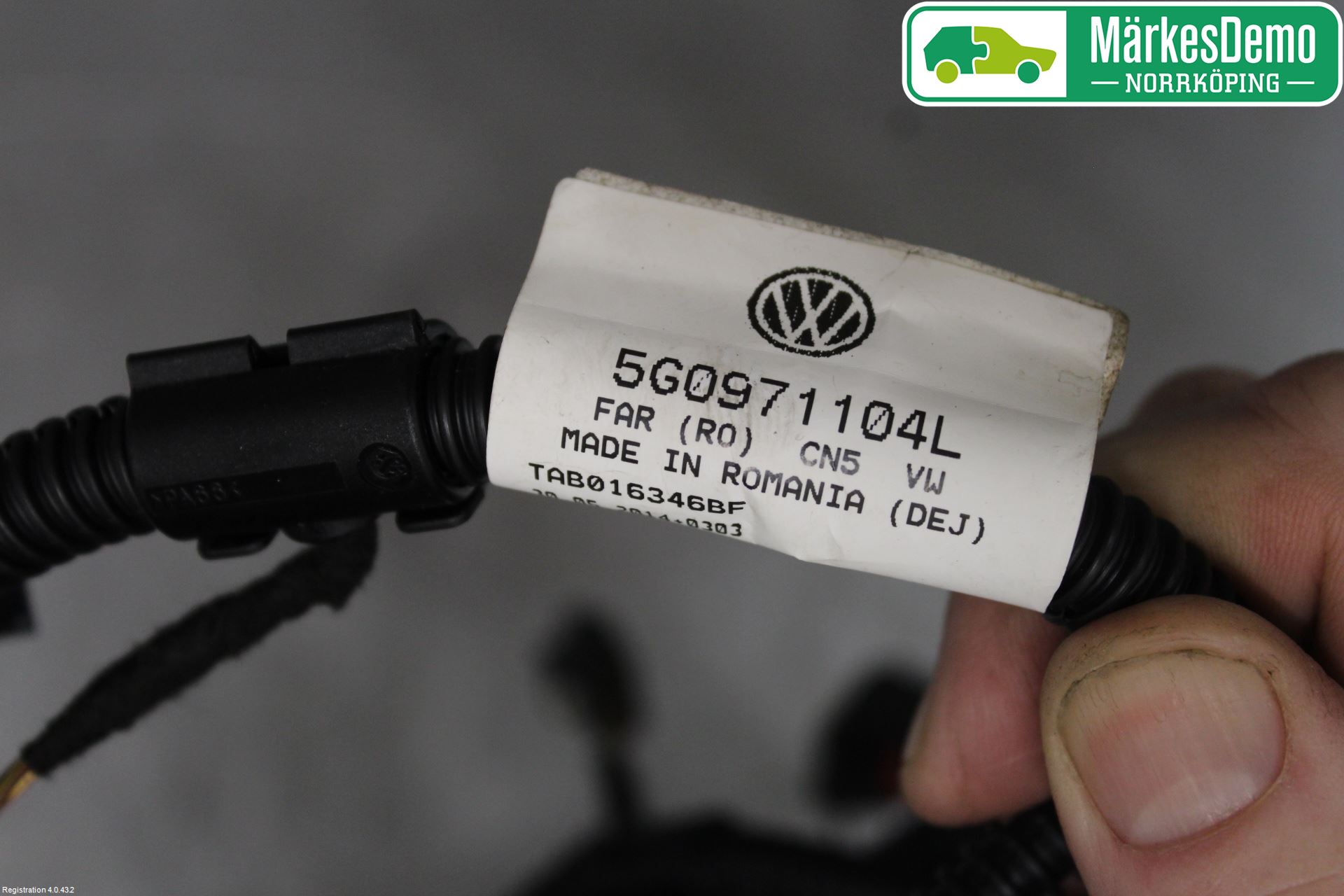 Volkswagen VW GOLF / E-GOLF VII 13-20 Parkeringshjälp Backsensor
