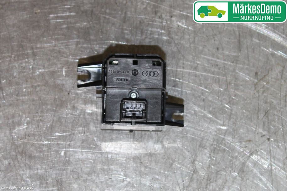 Audi Q2/SQ2 17- Strömställare Övrigt