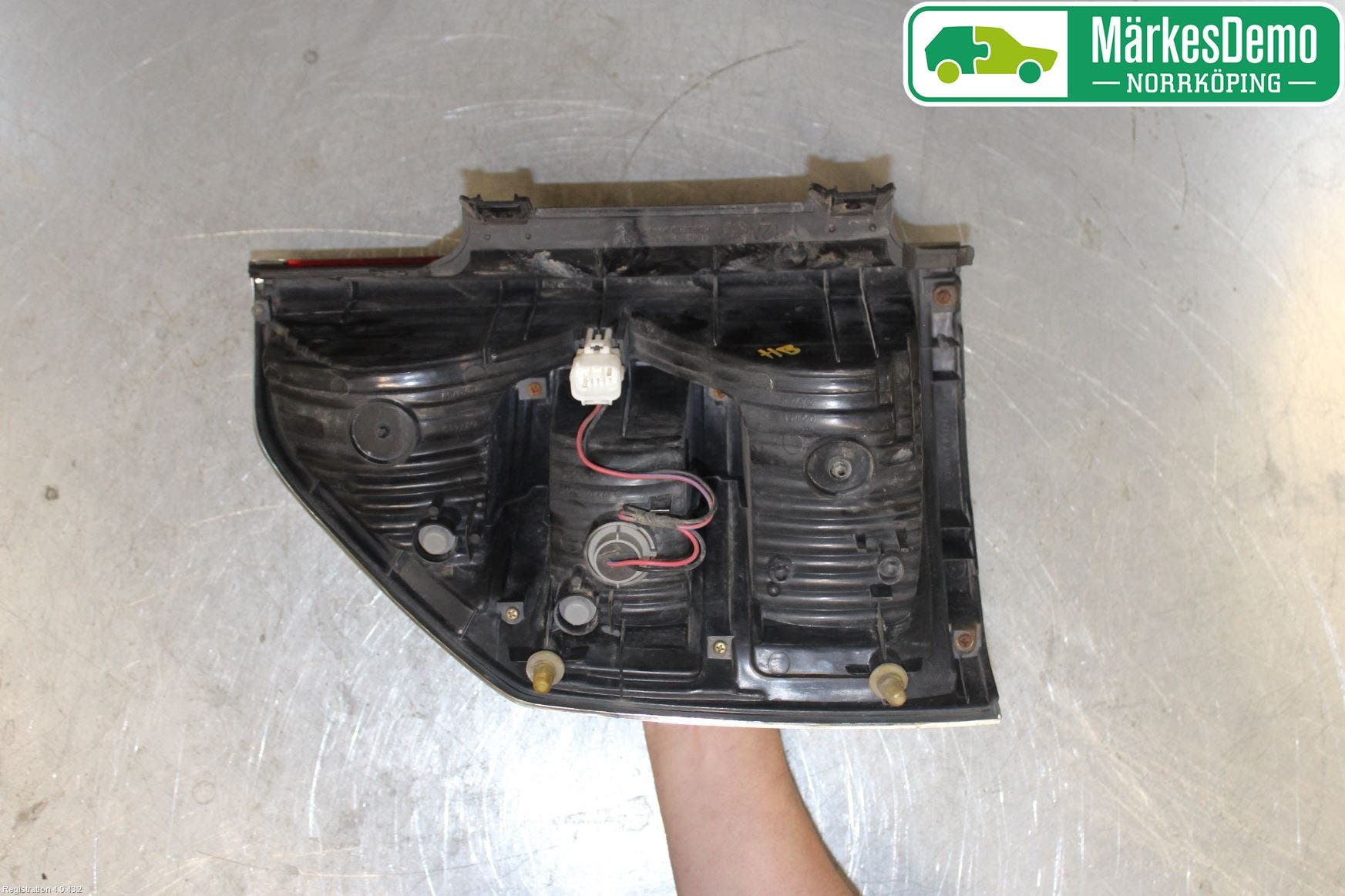 Mitsubishi PAJERO  99-06 Backlampa