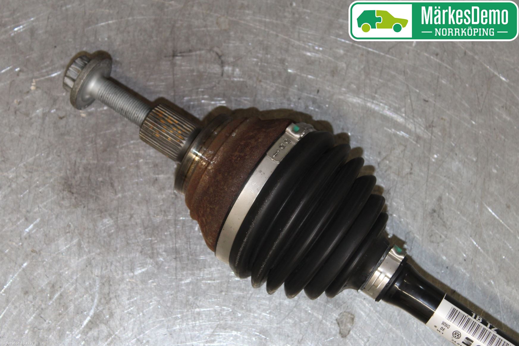 Audi Q2/SQ2 17- Drivaxel Fram Vänster