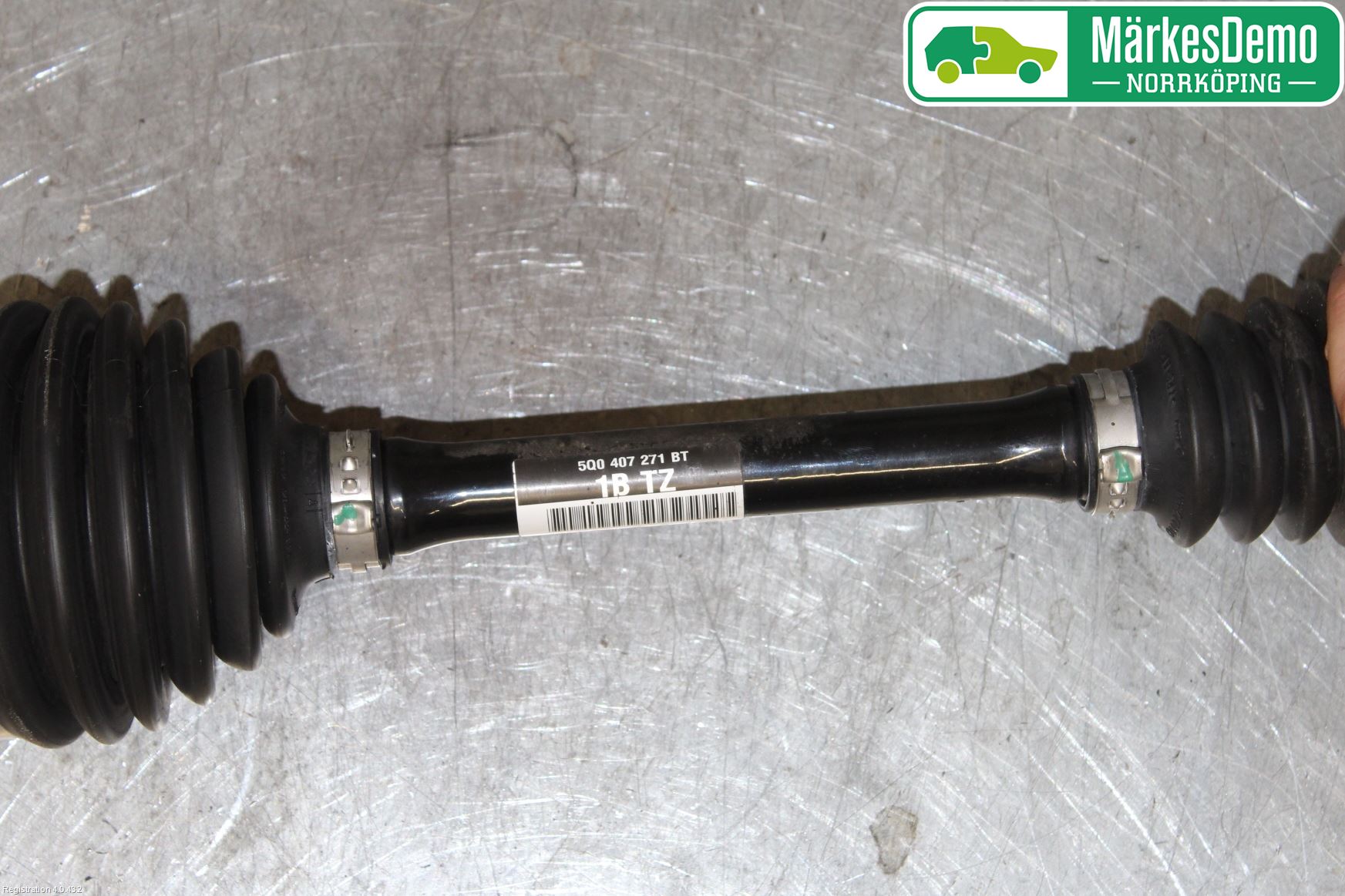 Audi Q2/SQ2 17- Drivaxel Fram Vänster