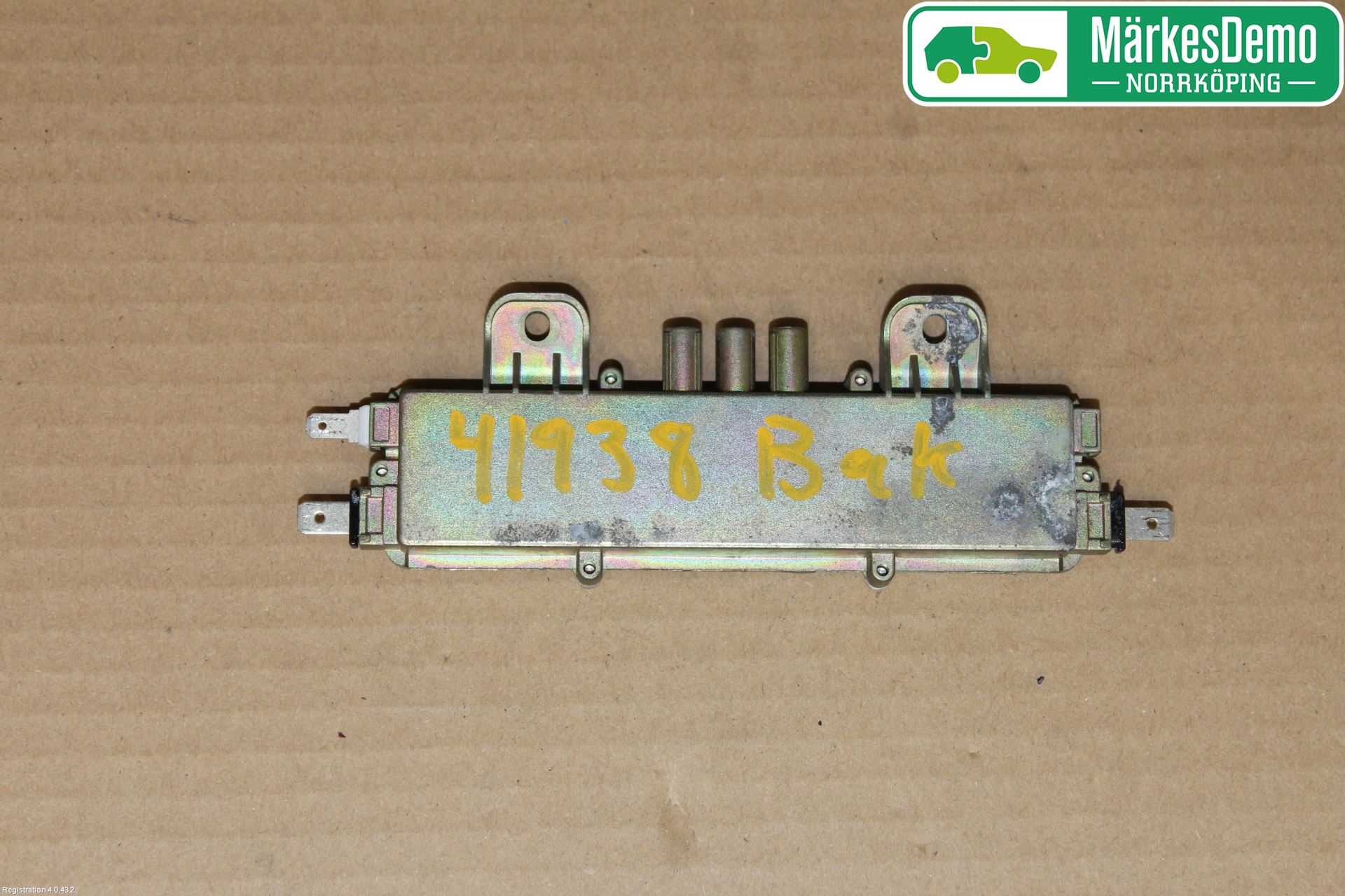 Porsche CAYENNE 03- Antennförstärkare