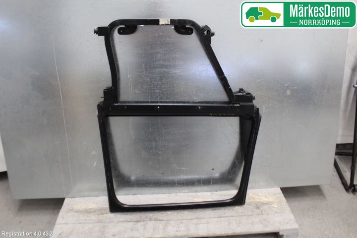 Porsche CAYENNE 03- Dörruteram