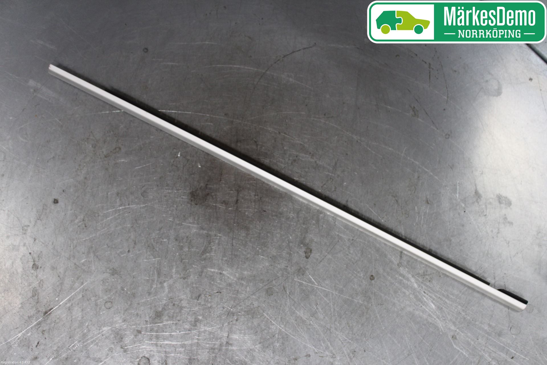 Porsche CAYENNE 03- Dörr Dekorlist Bak Hö