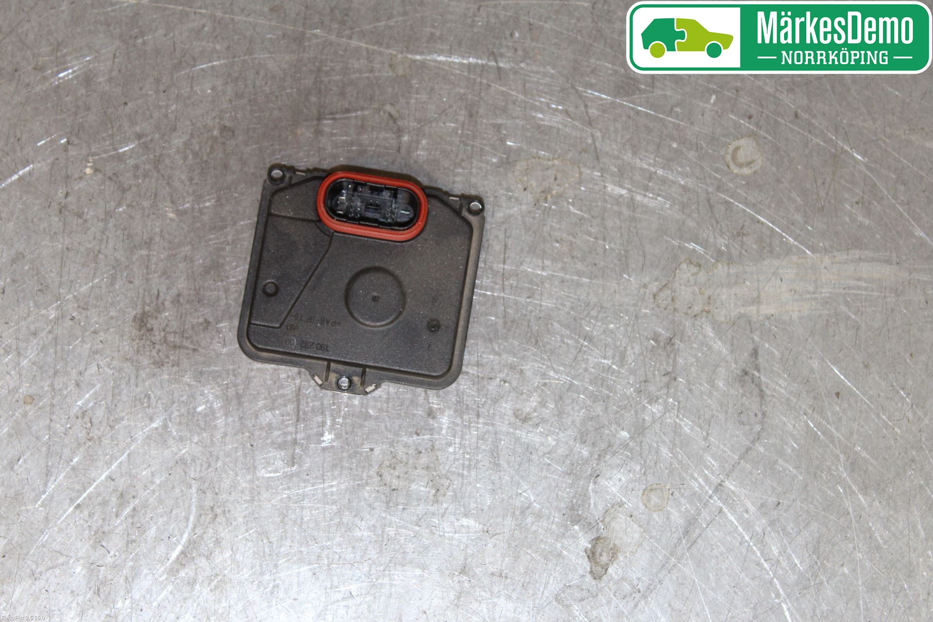 Audi A4/S4 B9 16-19 Styrenhet Strålkastare