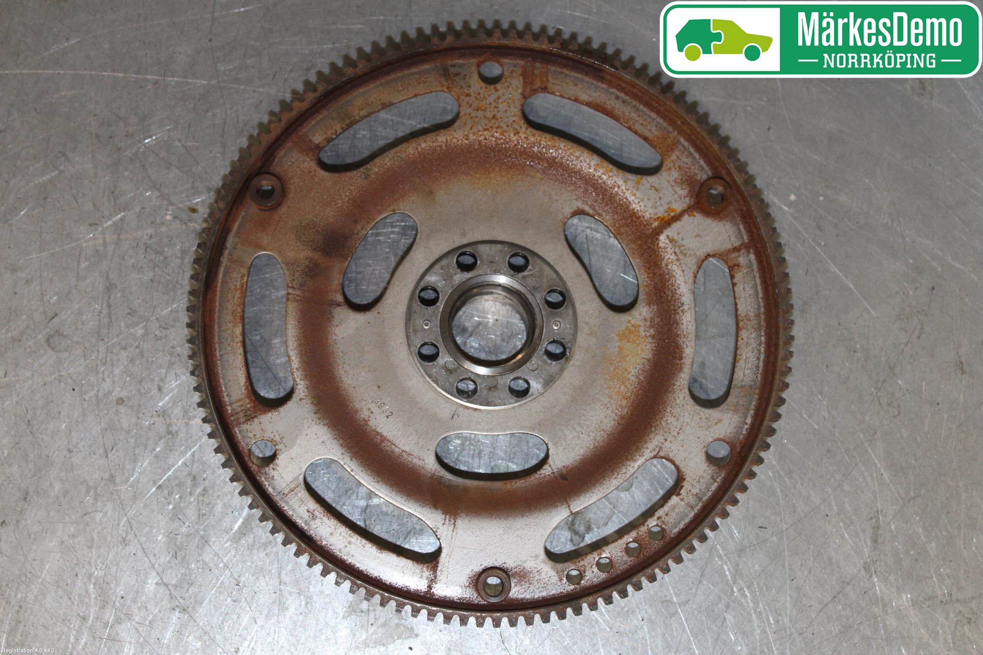 Audi A4/S4 B9 16-19 Svänghjul Aut