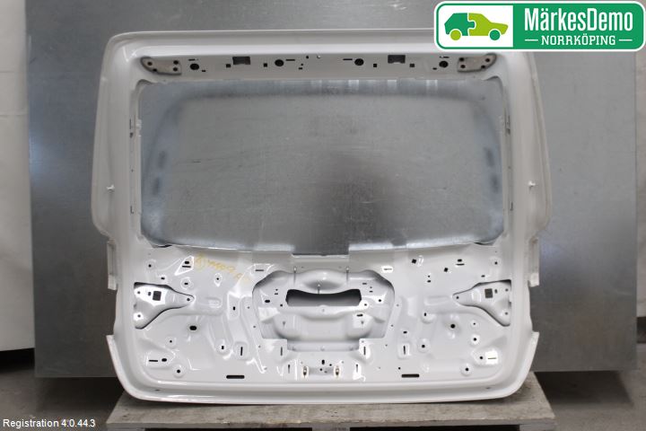 Audi A4/S4 B9 16-19 Baklucka Kombi