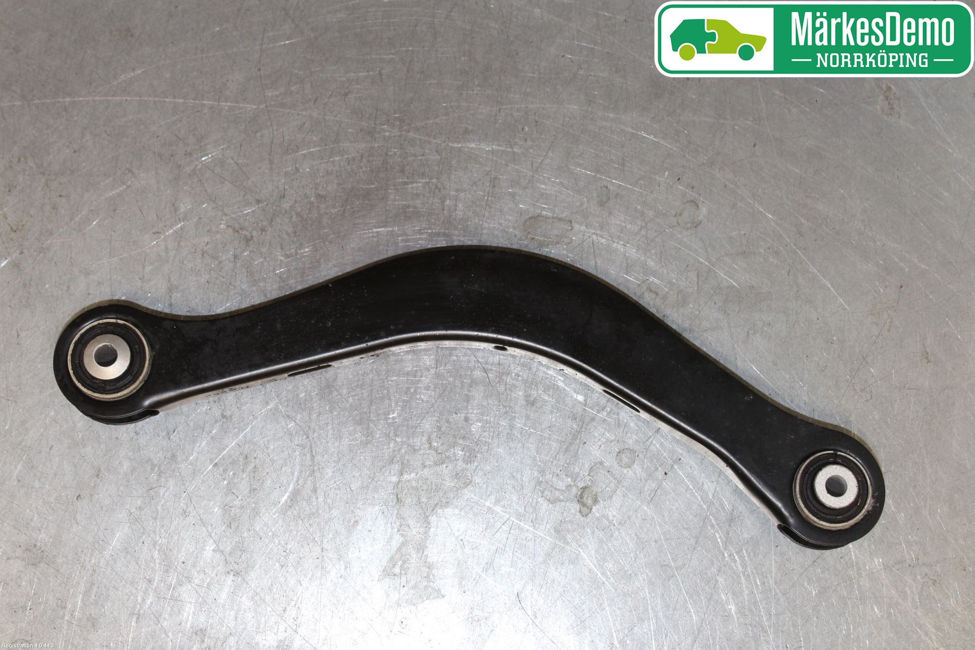 Audi A4/S4 B9 16-19 Bärarm Bak Övre Vänster