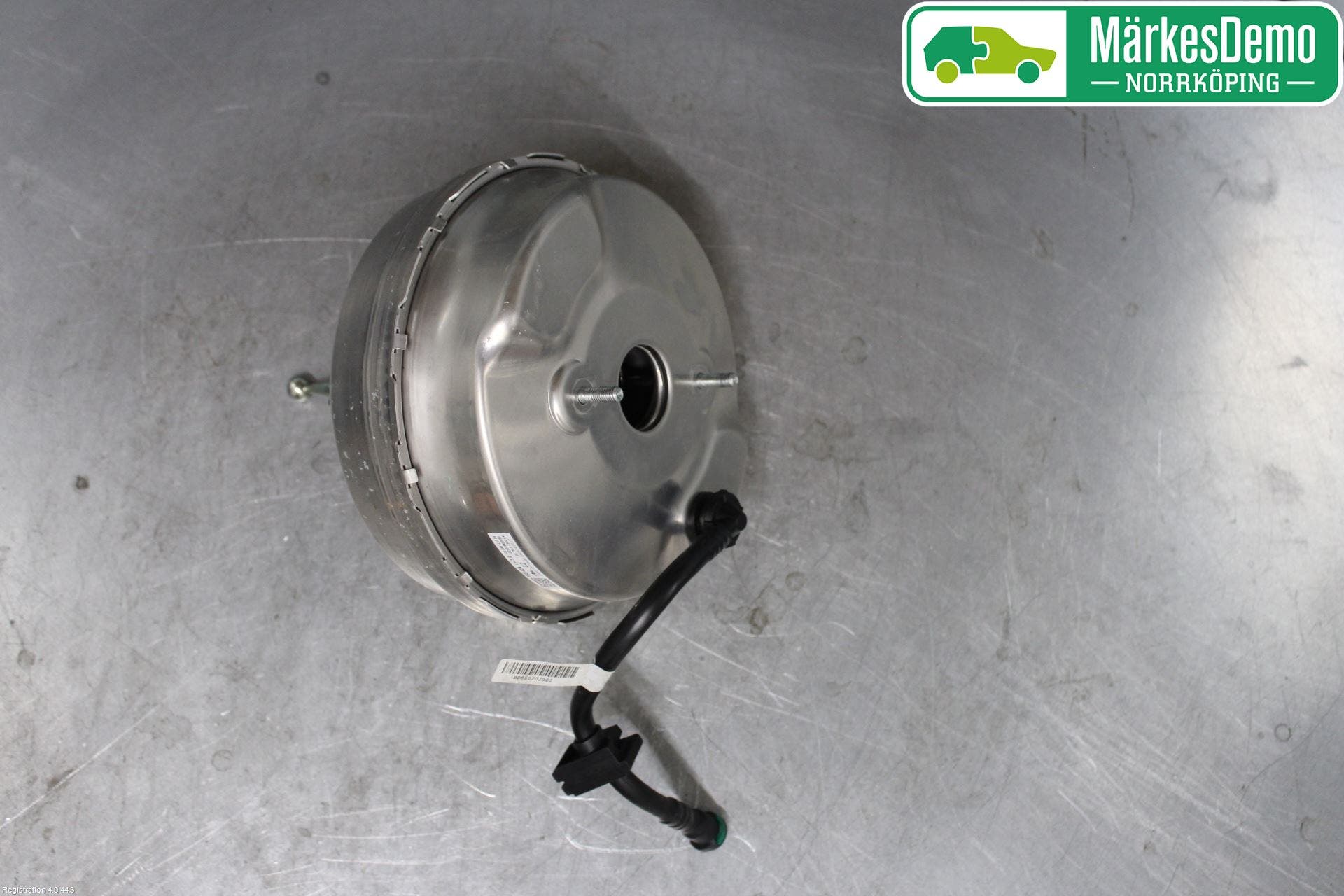 BMW 5 G30/G31/F90 17-23 Bromsservo