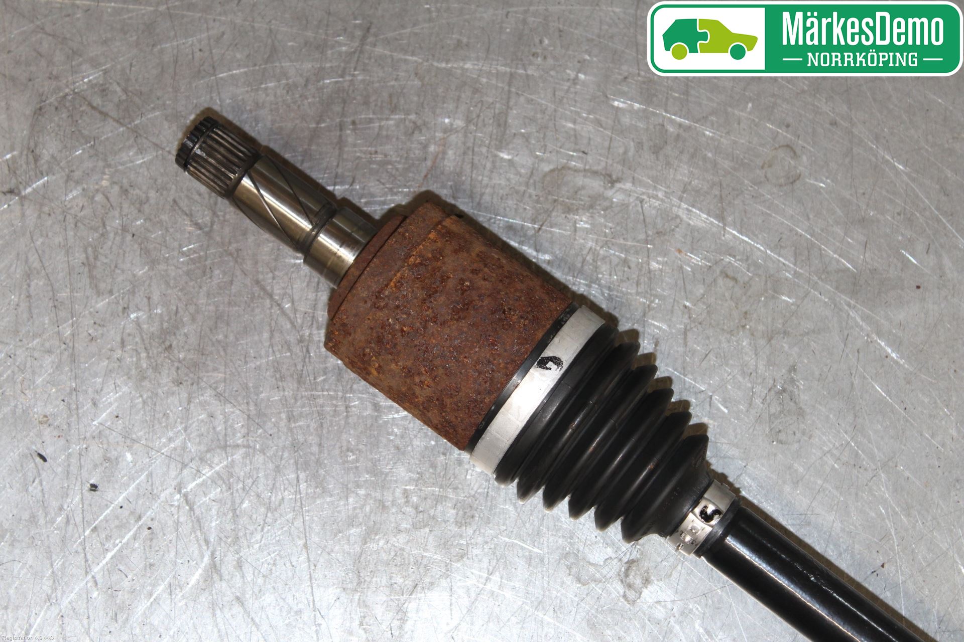 Volvo XC60 14-17 Drivaxel Bak Höger