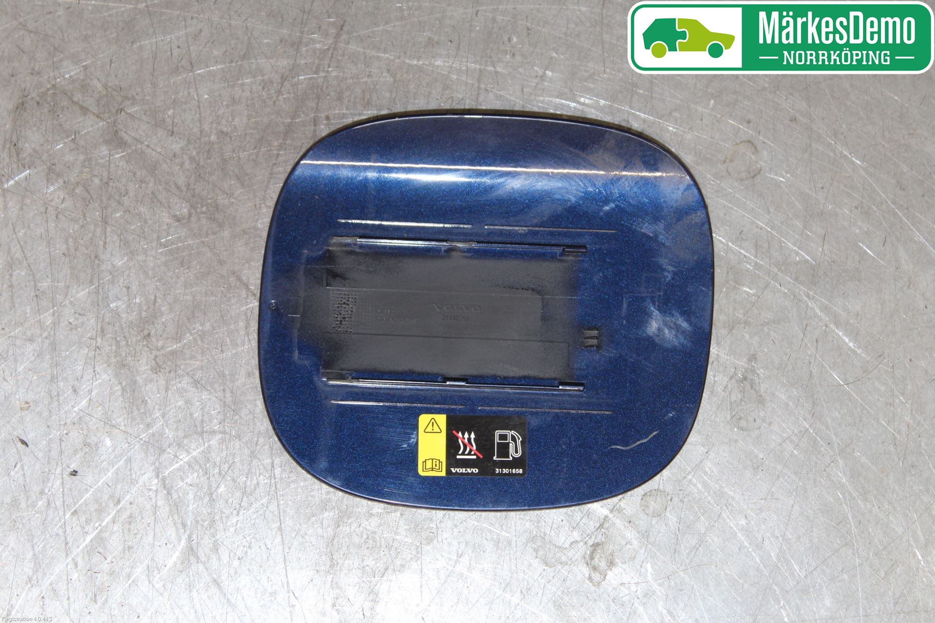 Volvo V60 14-18 Tanklucka