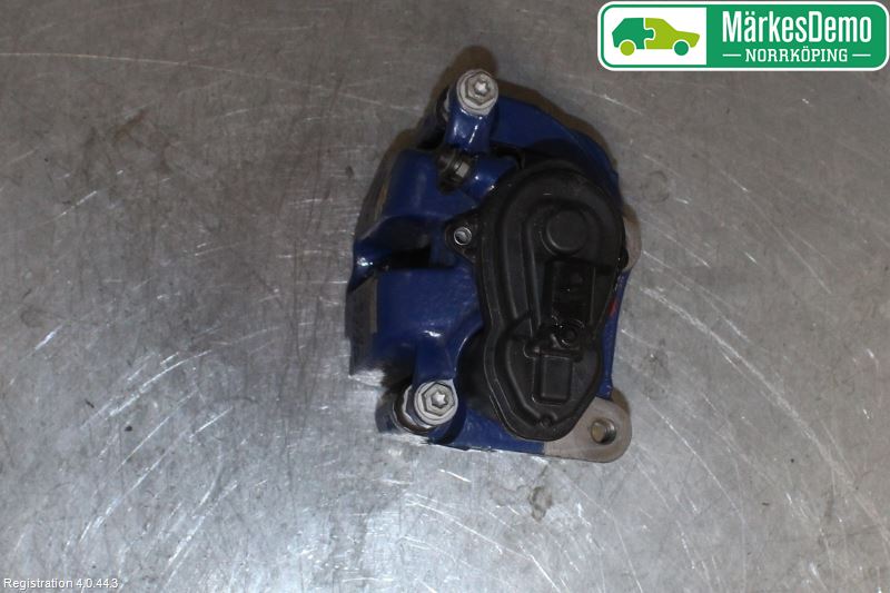 BMW 5 G30/G31/F90 17-23 Bromsok Bak Höger