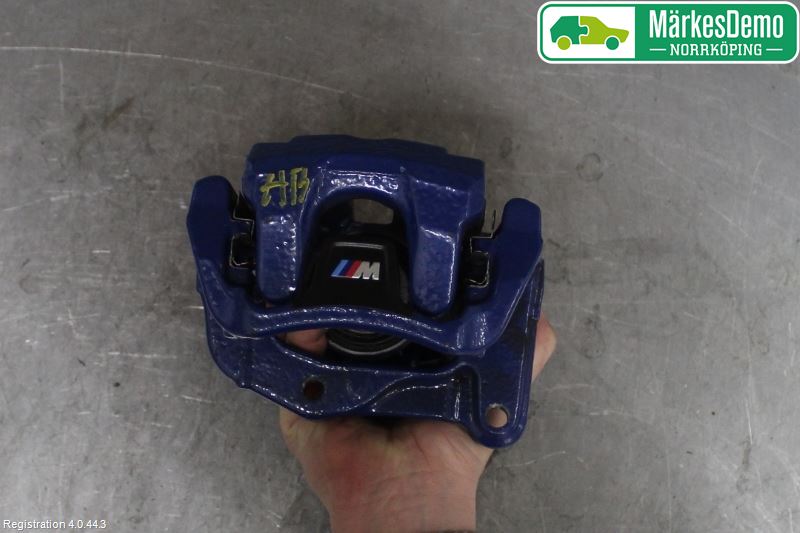 BMW 5 G30/G31/F90 17-23 Bromsok Bak Höger