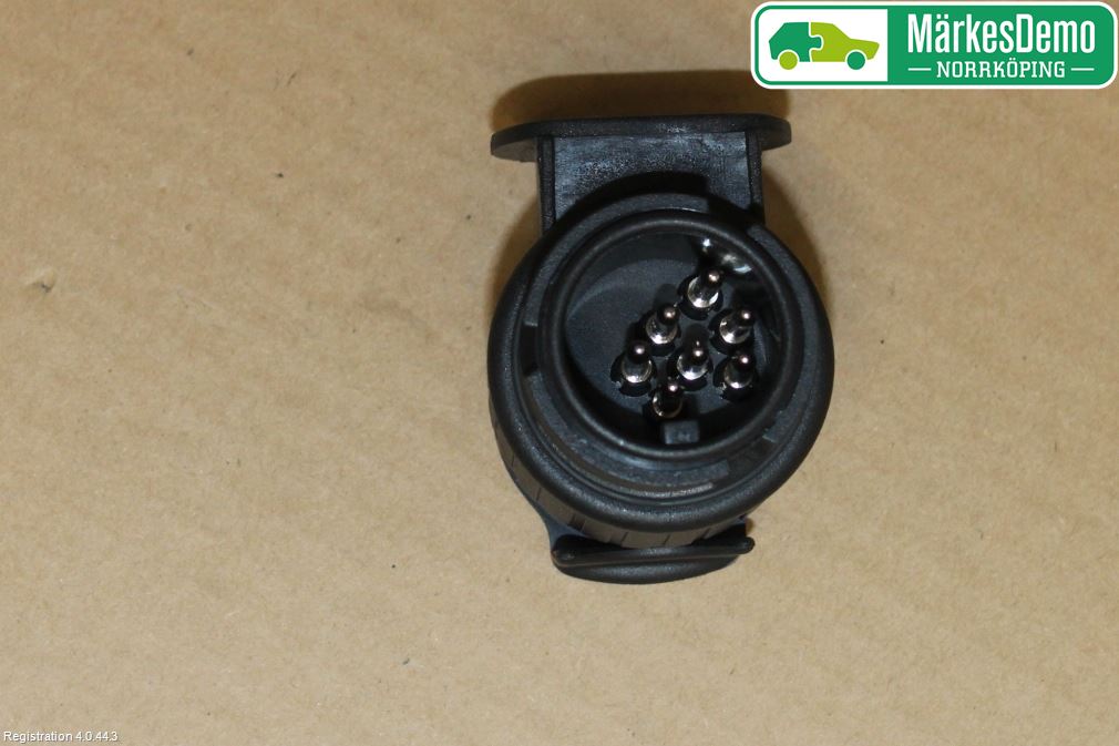 Volvo V70 14-16 Dragkrok Elsats