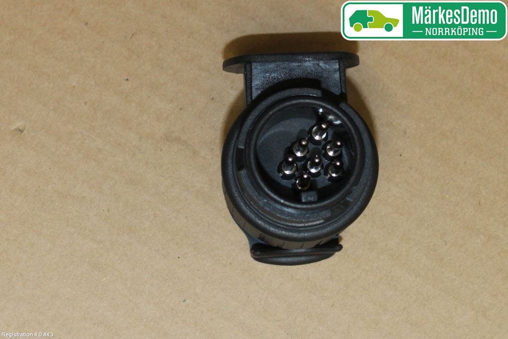 Volvo V70 14-16 Dragkrok Elsats