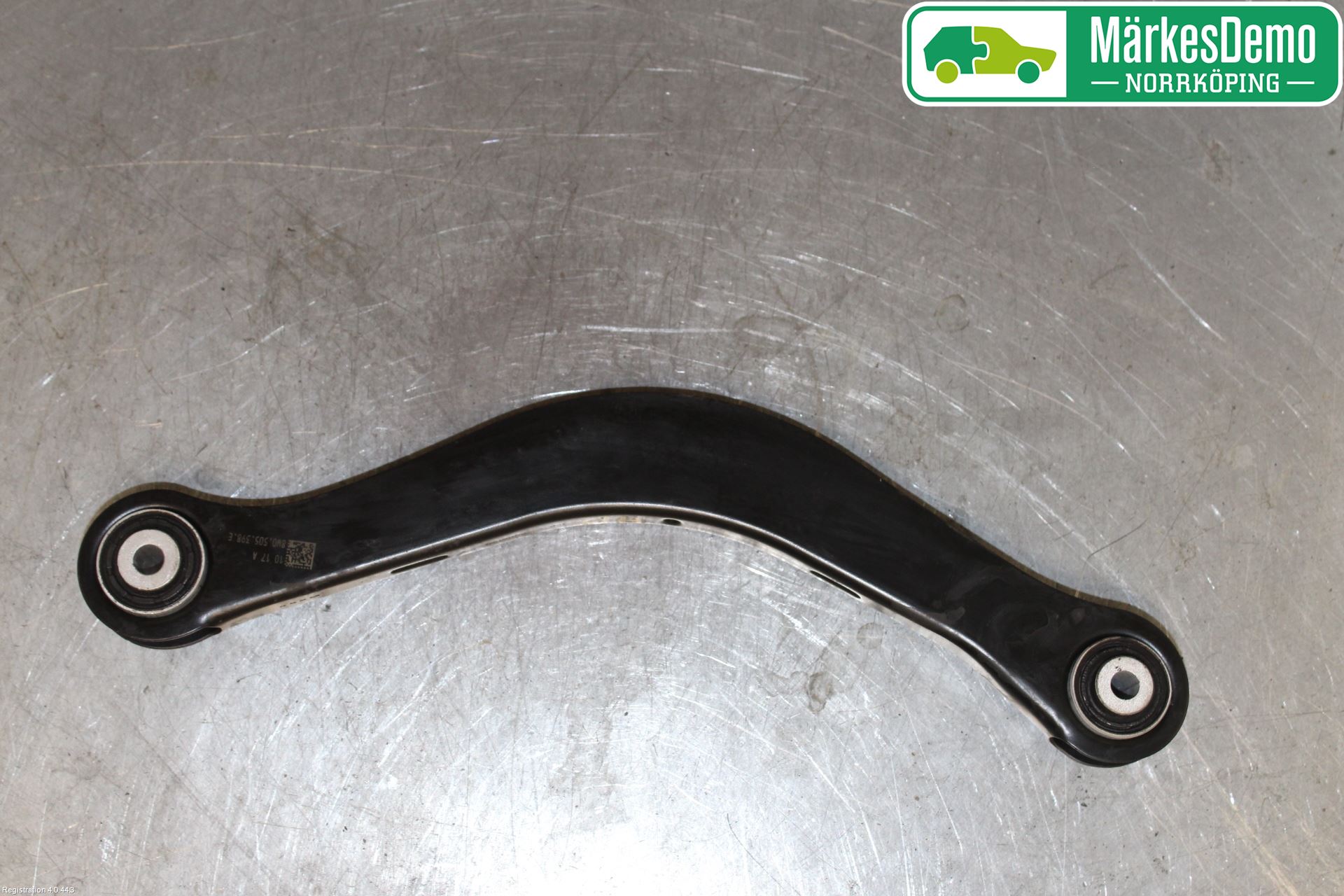 Audi A4/S4 B9 16-19 Bärarm Bak Övre Höger