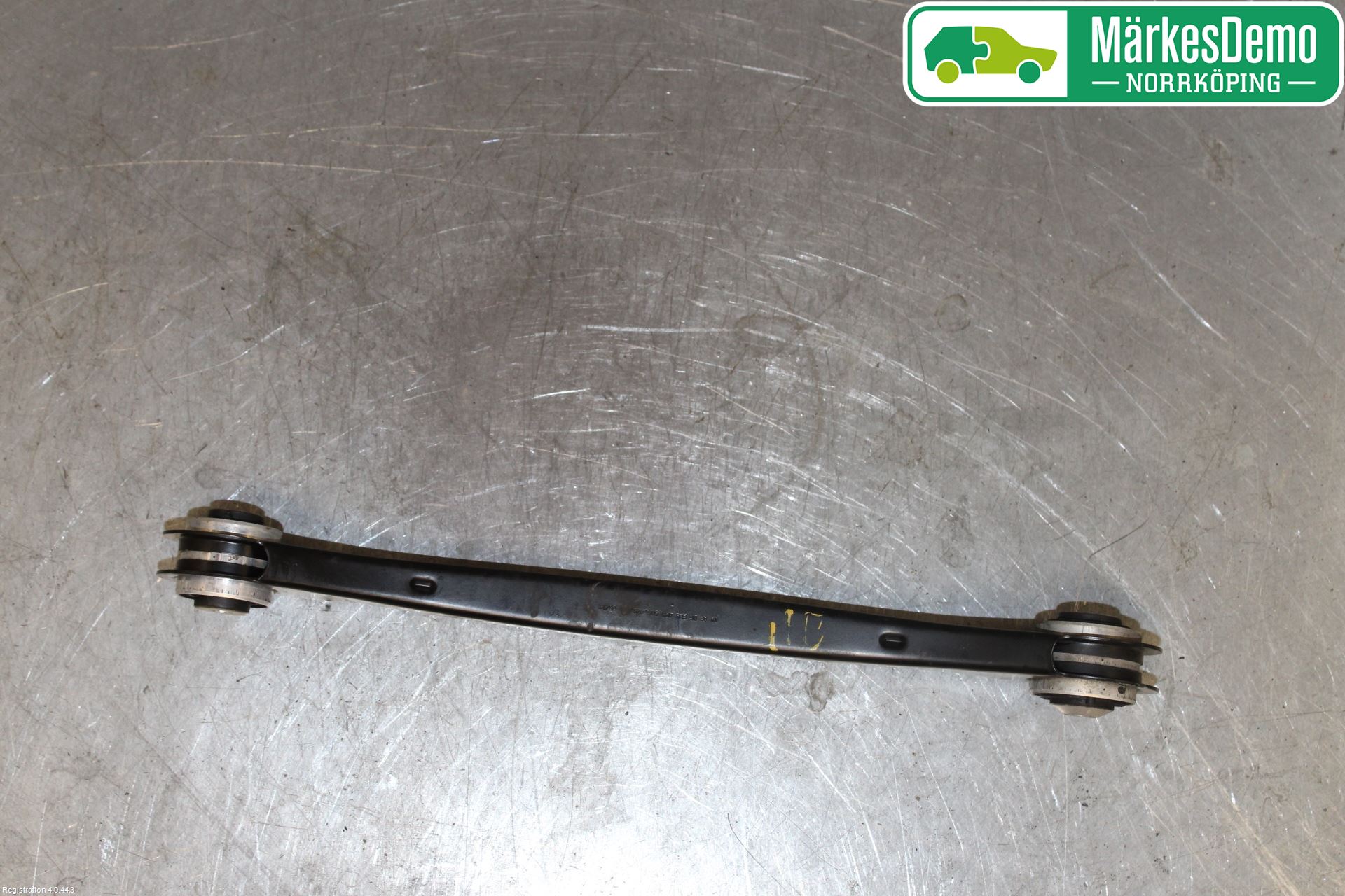 Audi A4/S4 B9 16-19 Bärarm Bak Höger