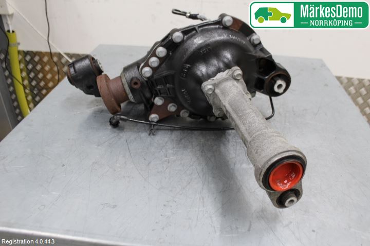 Landrover LAND ROVER DISCOVERY 4 10-16 Framvagn Diffrential