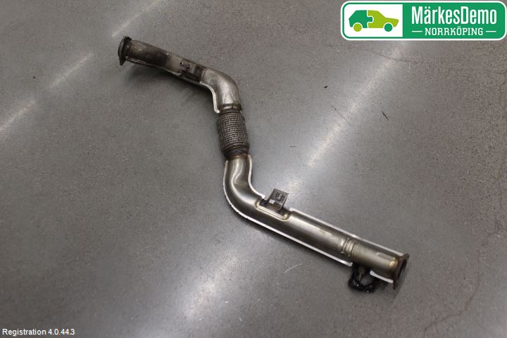 Audi A4/S4 B9 16-19 Avgas Främre Rör