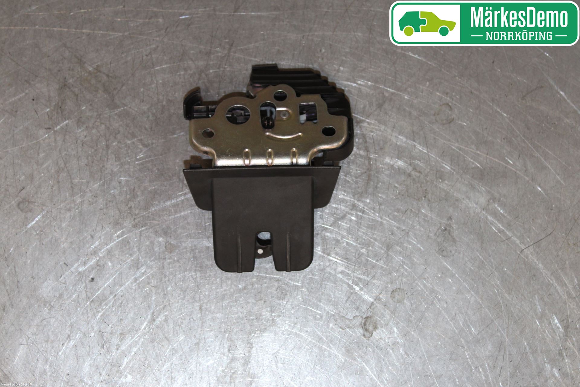 Audi A6/S6 4G 11-18 Låskista Baklucka