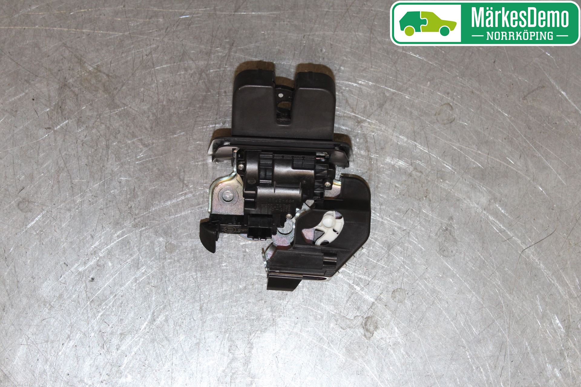 Audi A6/S6 4G 11-18 Låskista Baklucka