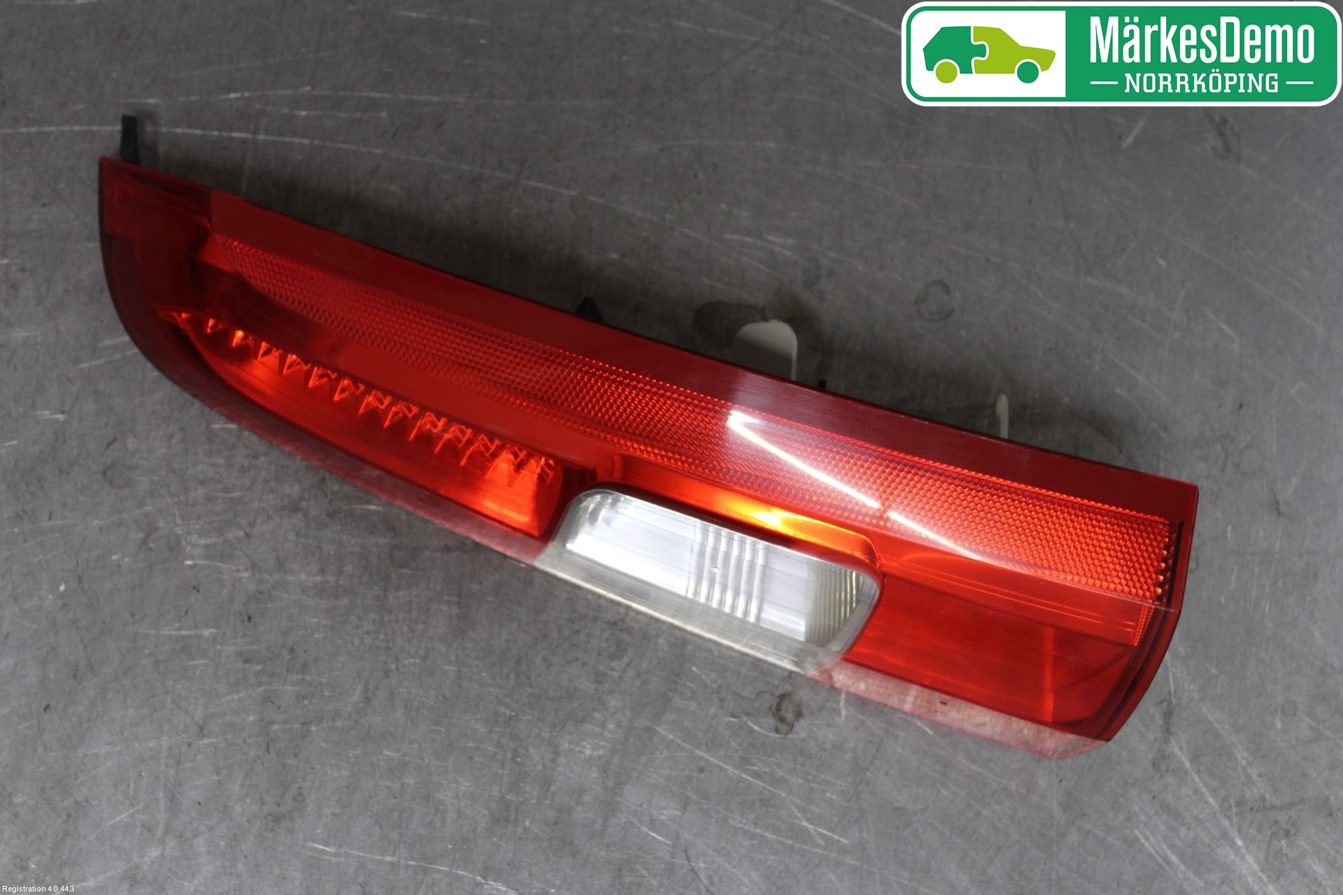 Volvo V70 05-08 Bakljus Höger