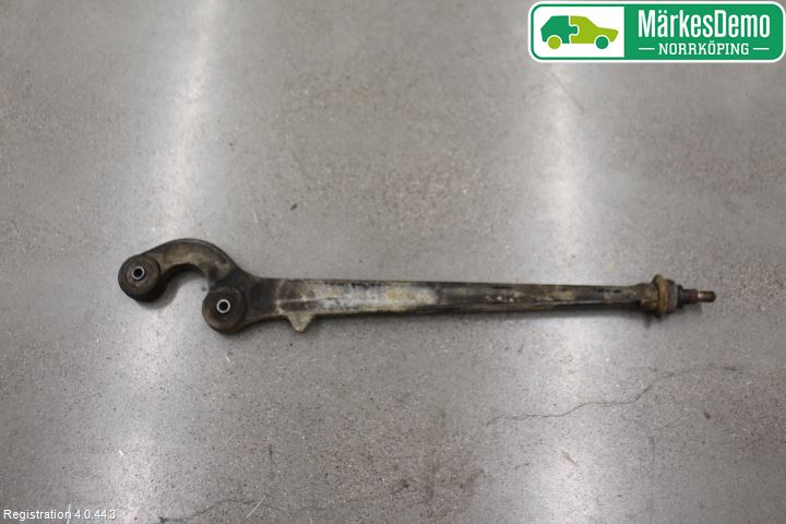 Landrover DEFENDER (L316) 07-16 Bärarm Fram Undre Vä