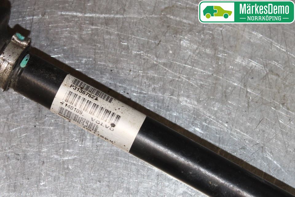 Volvo V40 12-19 Drivaxel Fram Höger