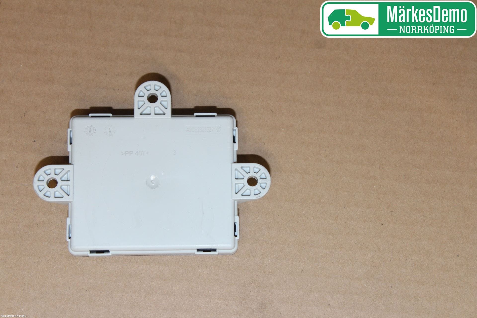 Volvo V40 12-19 Styrenhet Dörr