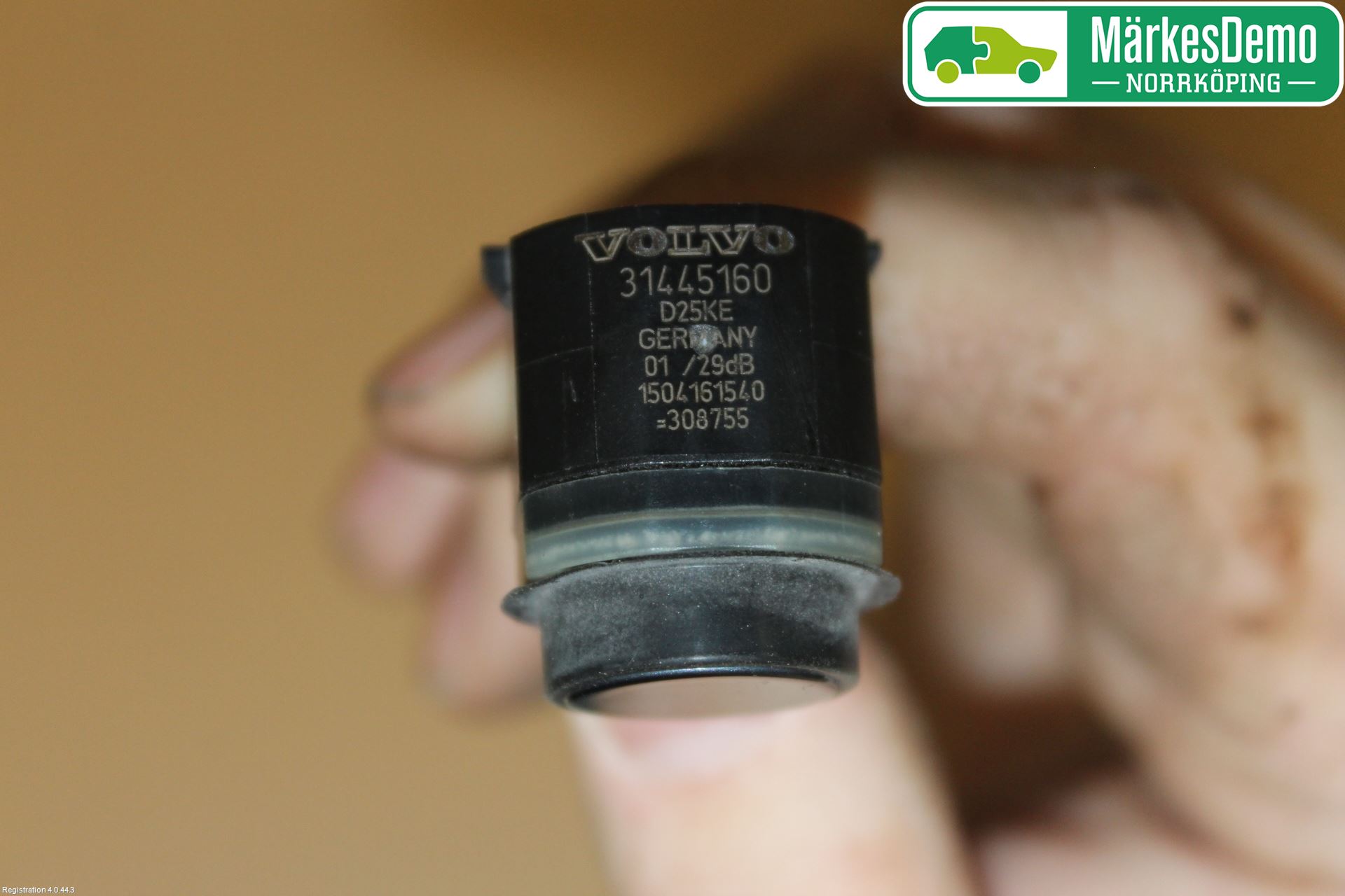 Volvo V40 12-19 Parkeringshjälp Backsensor