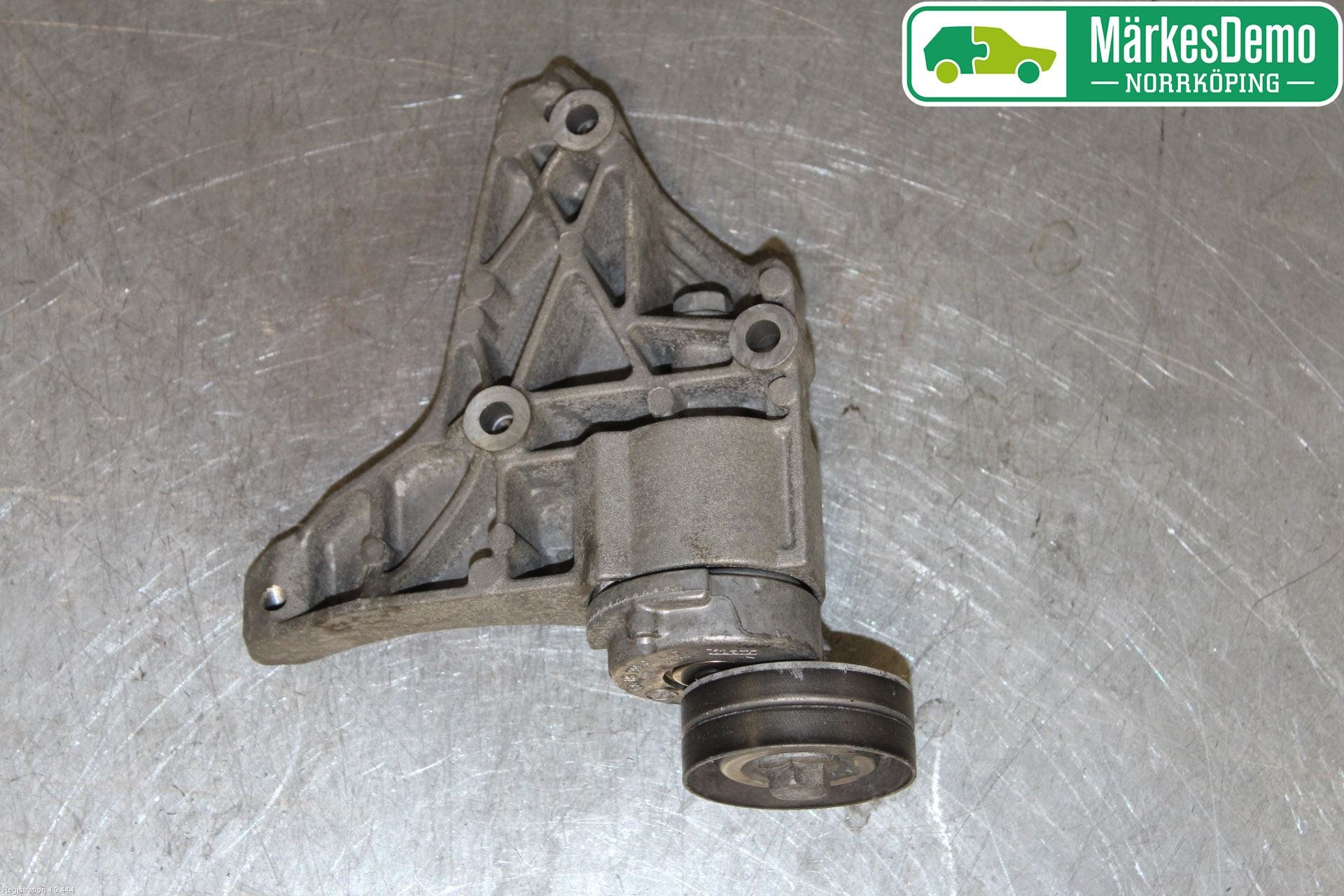 Skoda ROOMSTER Ac Kompressor-Fäste