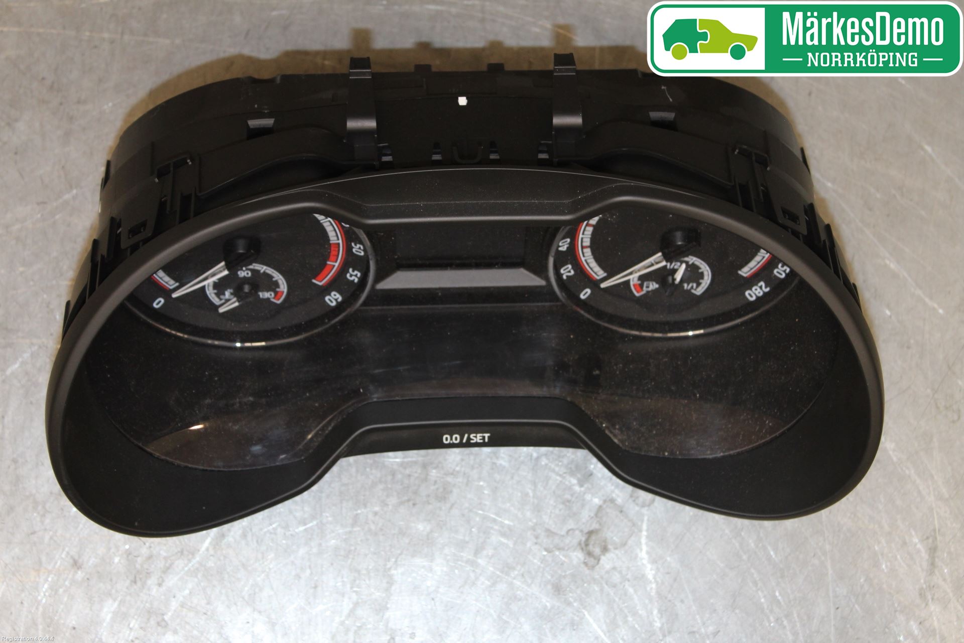 Skoda OCTAVIA (5E) 13-20 Instrument Hast